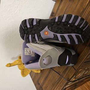 Swiss Gear - Snow Boots - Color Gray - Size 11